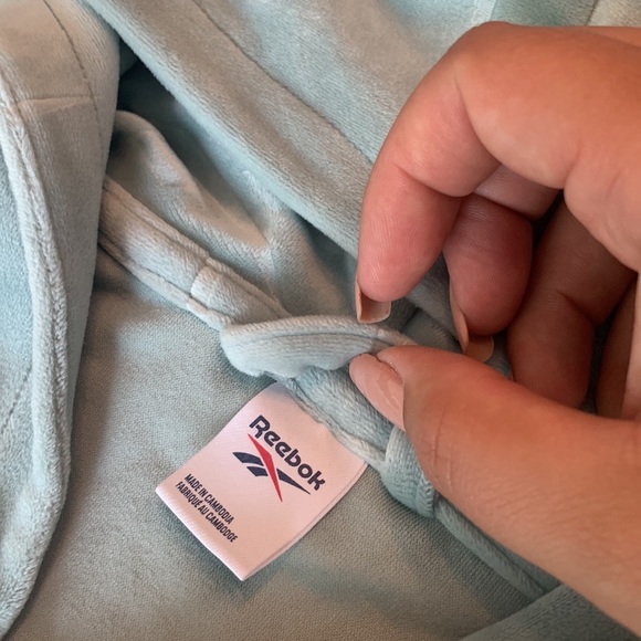 VELOUR PATERNS REEBOK VEST perfect condition - Picture 5 of 7